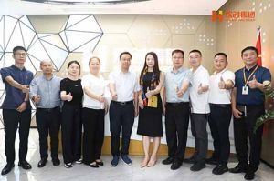 黔南州人力資源和社會保障局、廣州市人力資源和社會保障局領導莅